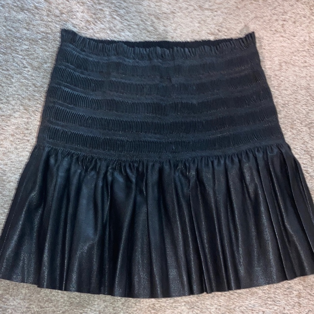 NWT Endless Rose faux leather black pleated skirt M